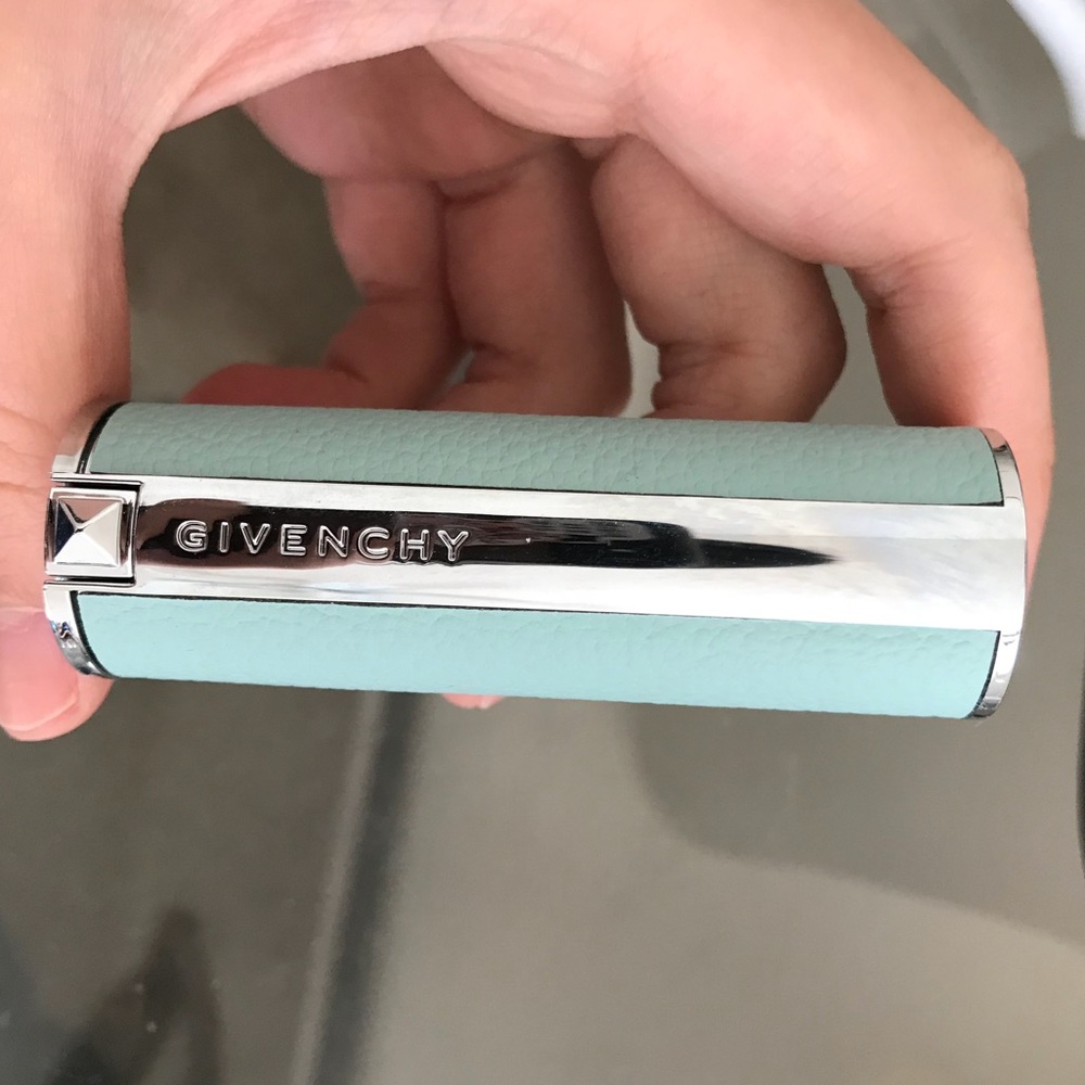 GIVENCHY Le Rouge 322 Coral Gypsophila Limited Edi
